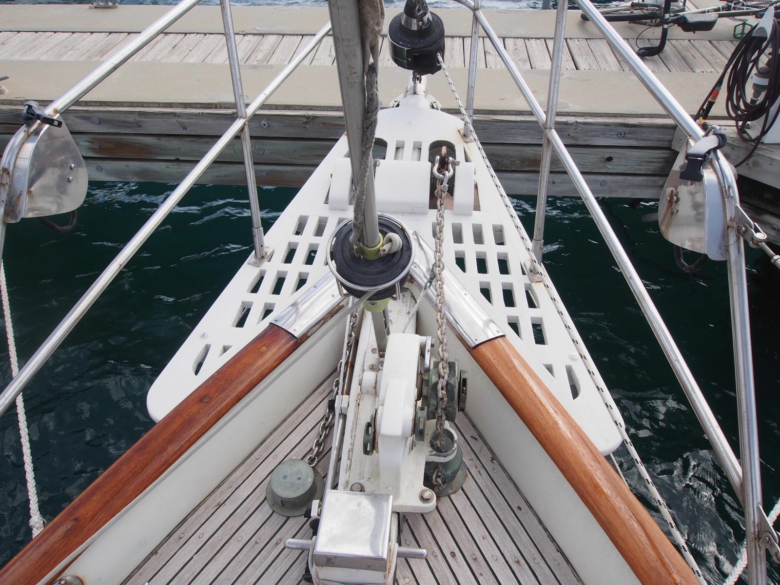 38ft Ta Shing Yacht For Sale