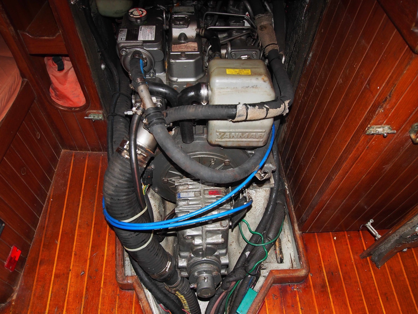 38ft Ta Shing Yacht For Sale