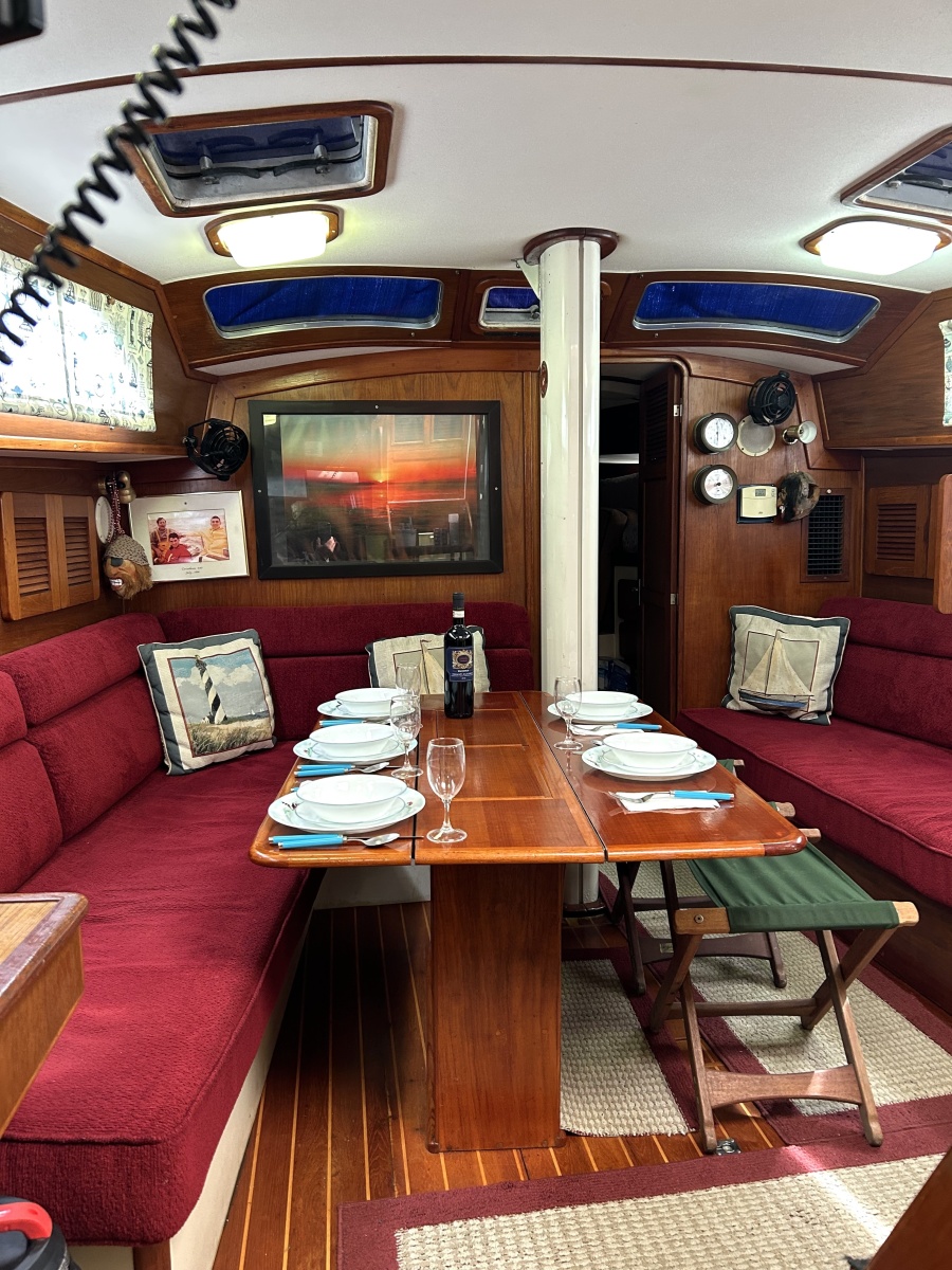 43' 1985 Irwin Mk III