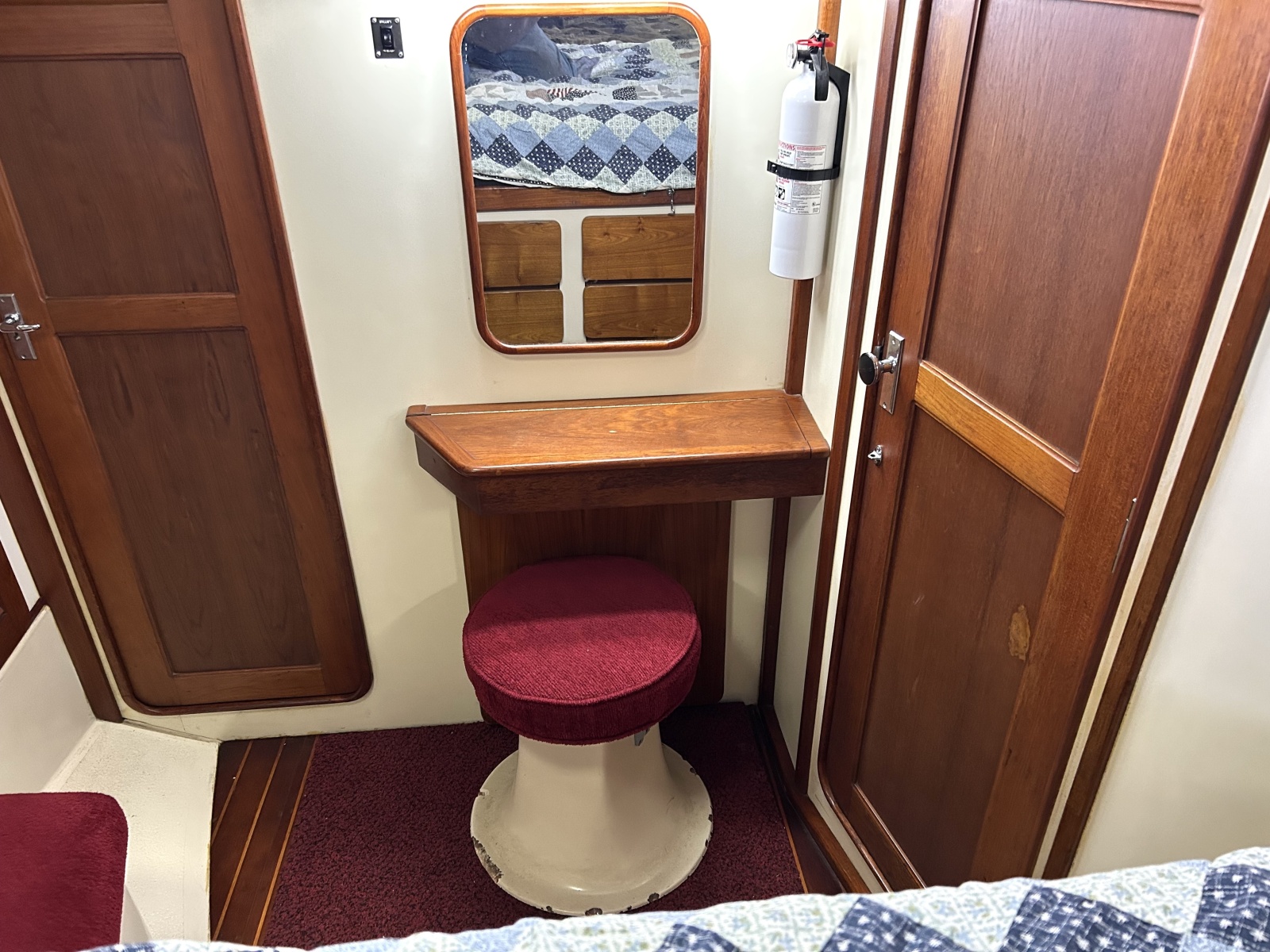 43' 1985 Irwin Mk III