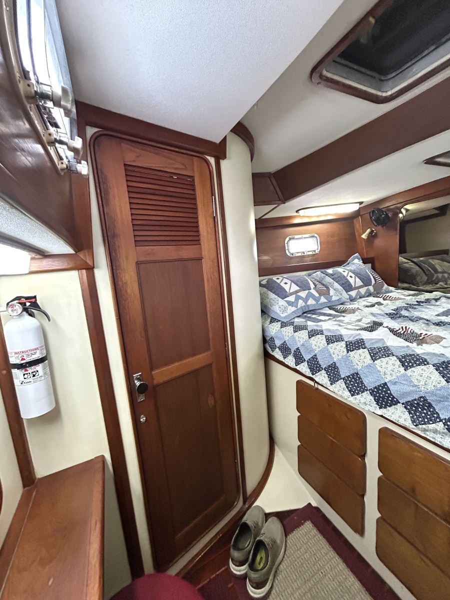 Dream 43ft Irwin Yacht For Sale