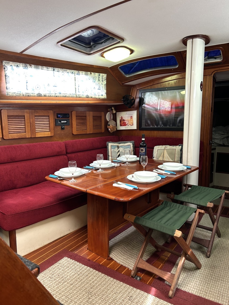 Dream 43ft Irwin Yacht For Sale