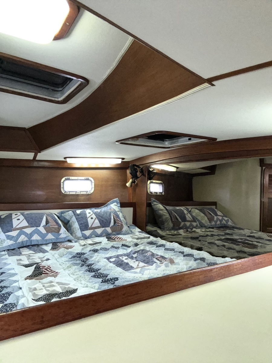 Dream 43ft Irwin Yacht For Sale