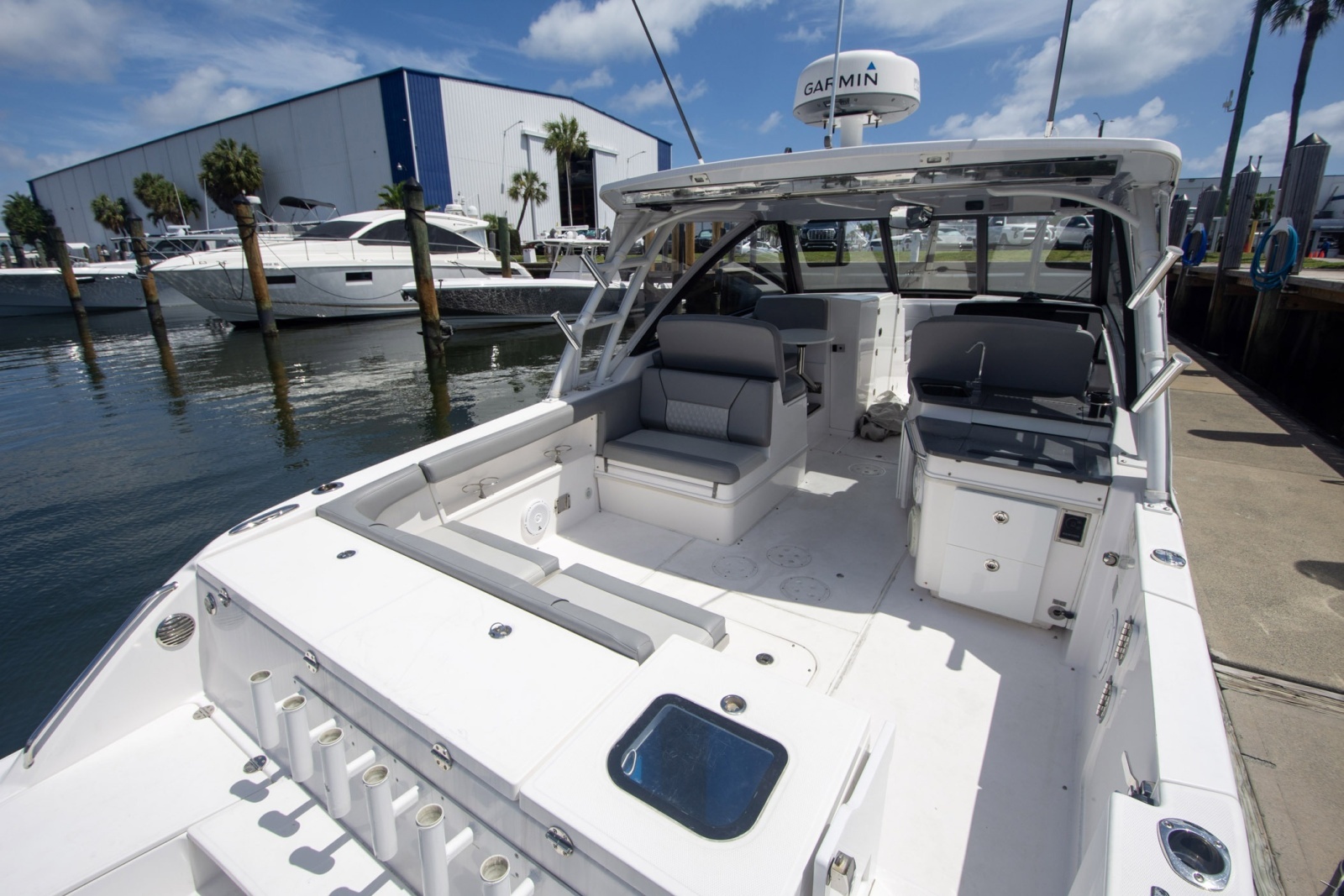 34ft Everglades Yacht For Sale