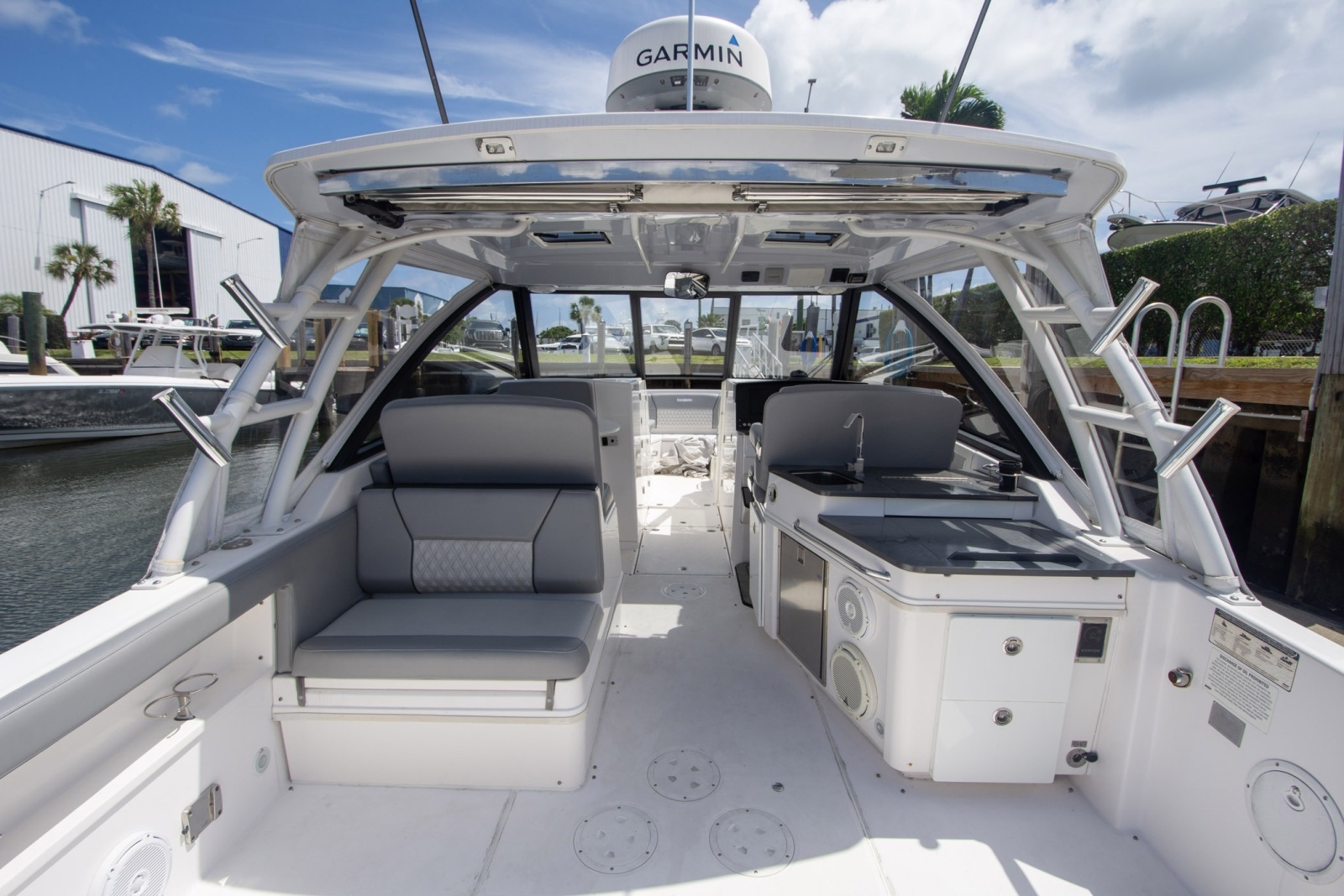 34ft Everglades Yacht For Sale