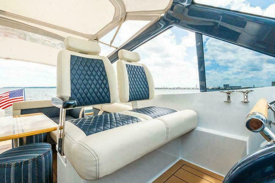 50' 2019 Palm Beach Motor Yachts GT50