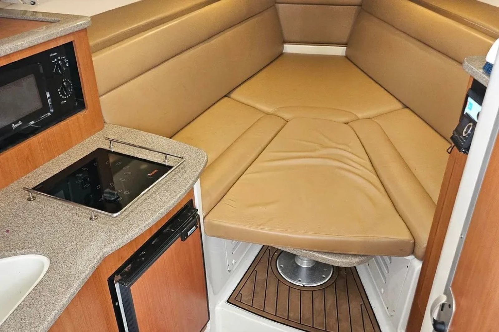 30ft Sailfish Yacht For Sale