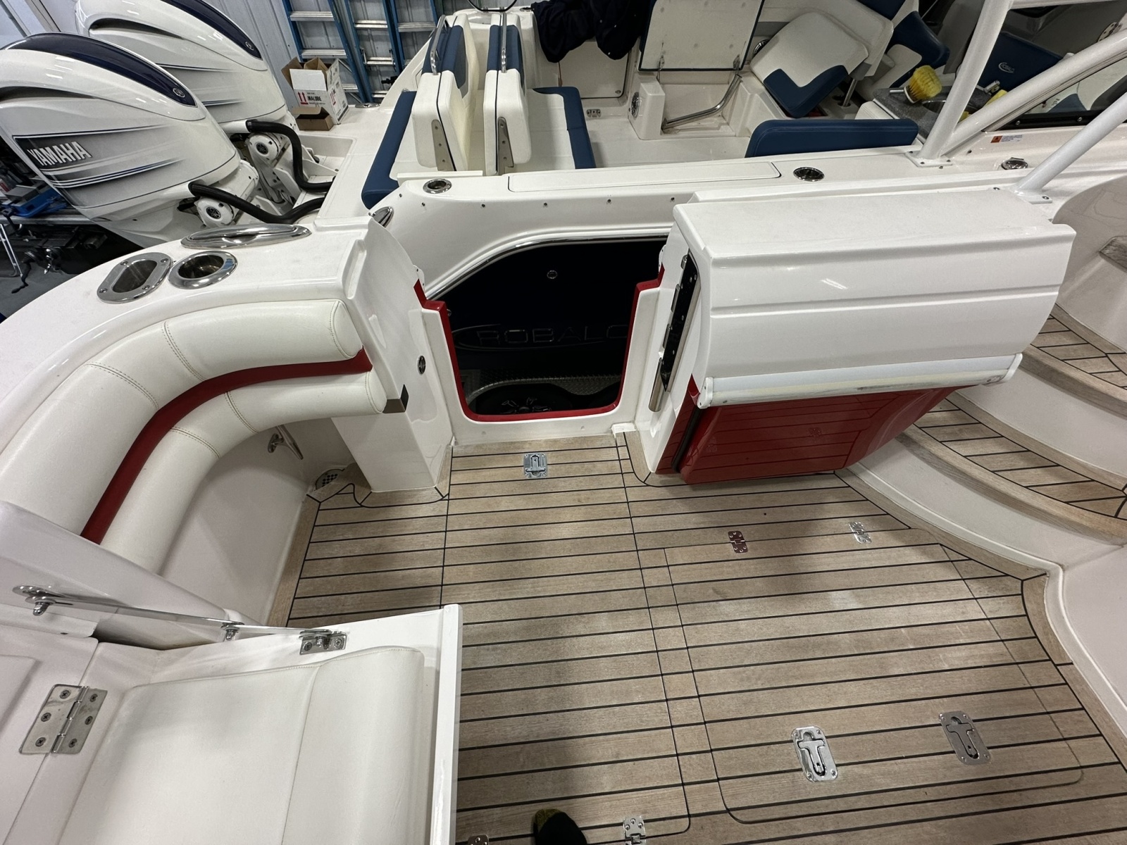 47' 2020 Intrepid 475 Sport Yacht