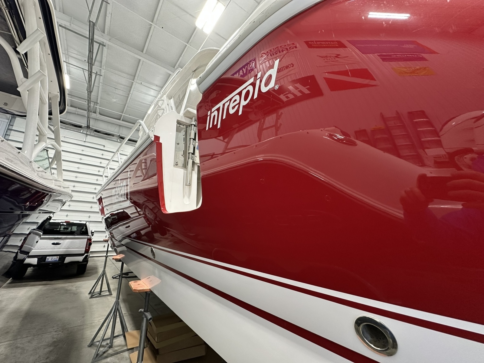 47' 2020 Intrepid 475 Sport Yacht