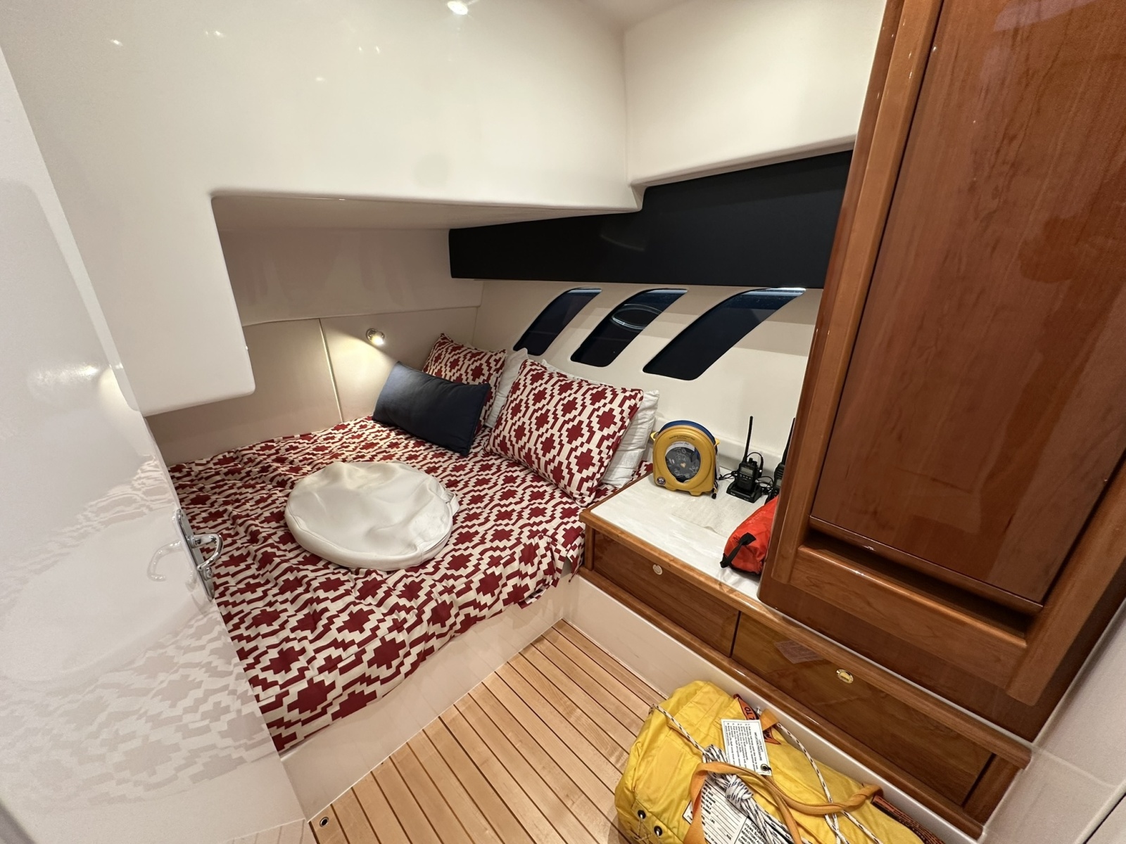 47' 2020 Intrepid 475 Sport Yacht