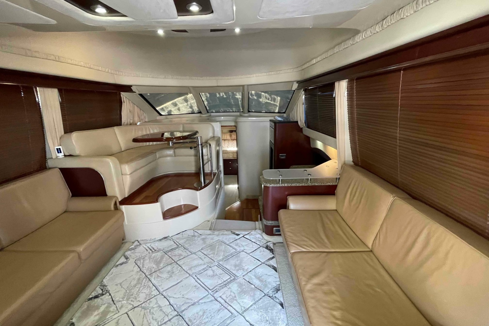 45' 2005 Sea Ray 420 Sedan Bridge