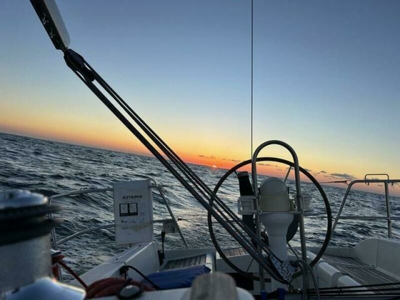 MARIANDL 33ft Beneteau Yacht For Sale