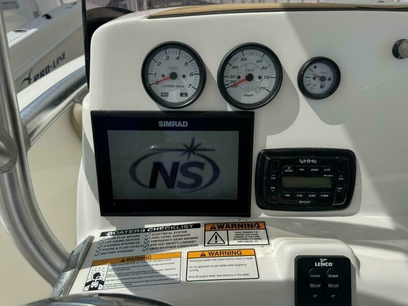 21ft NauticStar Yacht For Sale