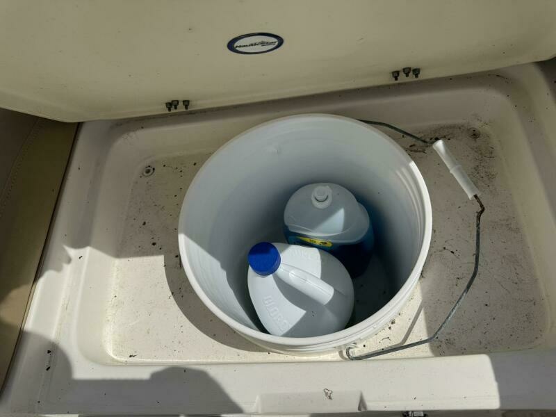 21ft NauticStar Yacht For Sale