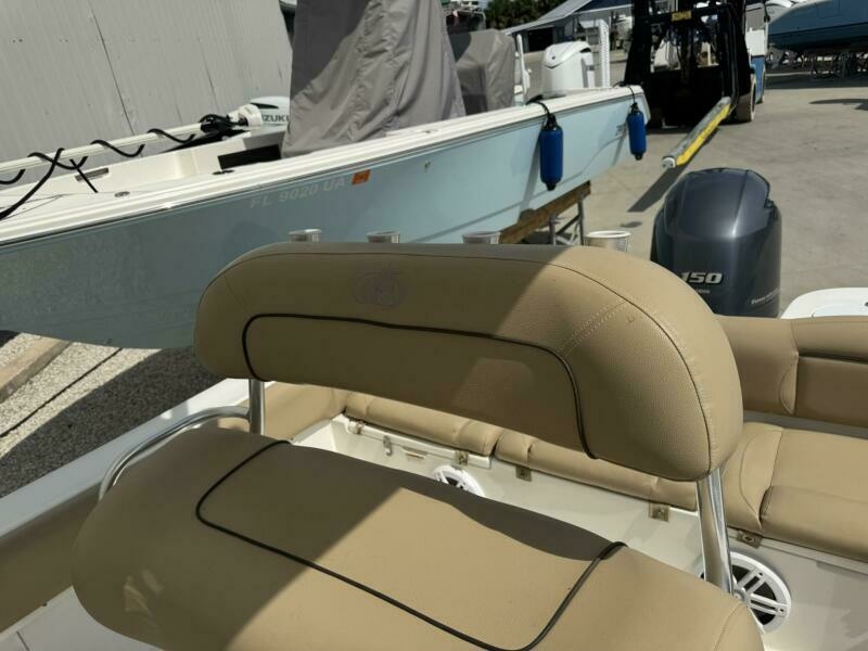 21ft NauticStar Yacht For Sale