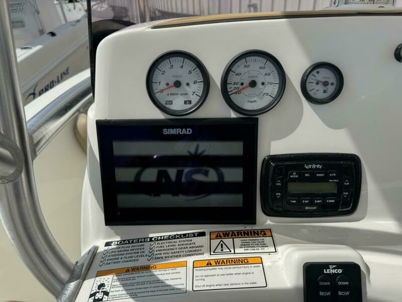 21ft NauticStar Yacht For Sale