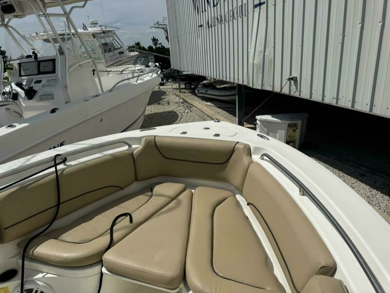 21ft NauticStar Yacht For Sale