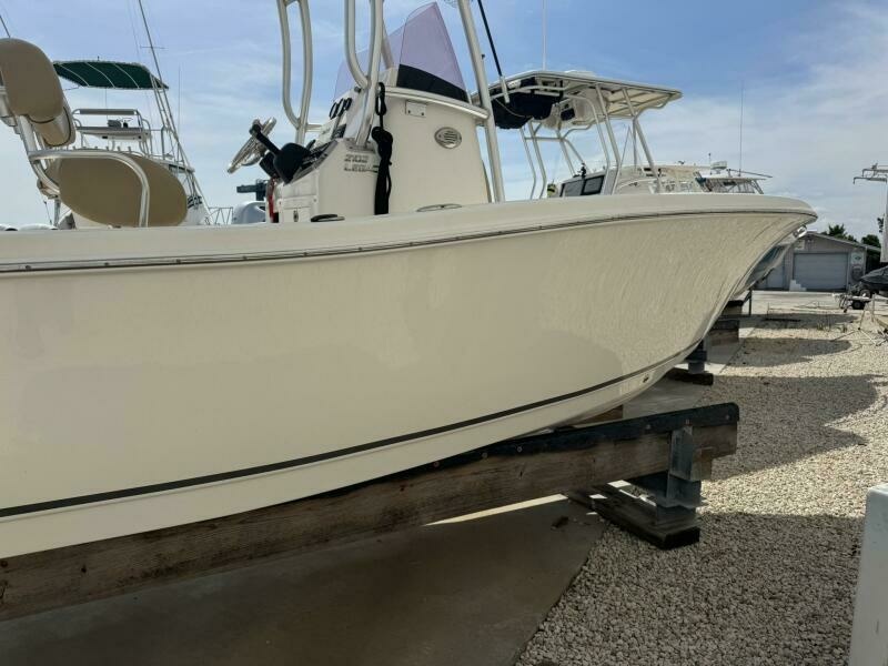 21ft NauticStar Yacht For Sale