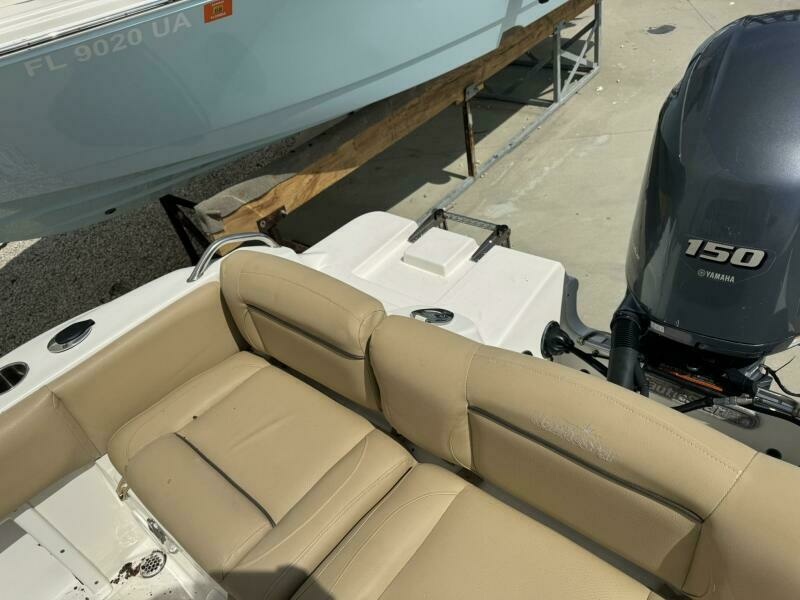 21ft NauticStar Yacht For Sale