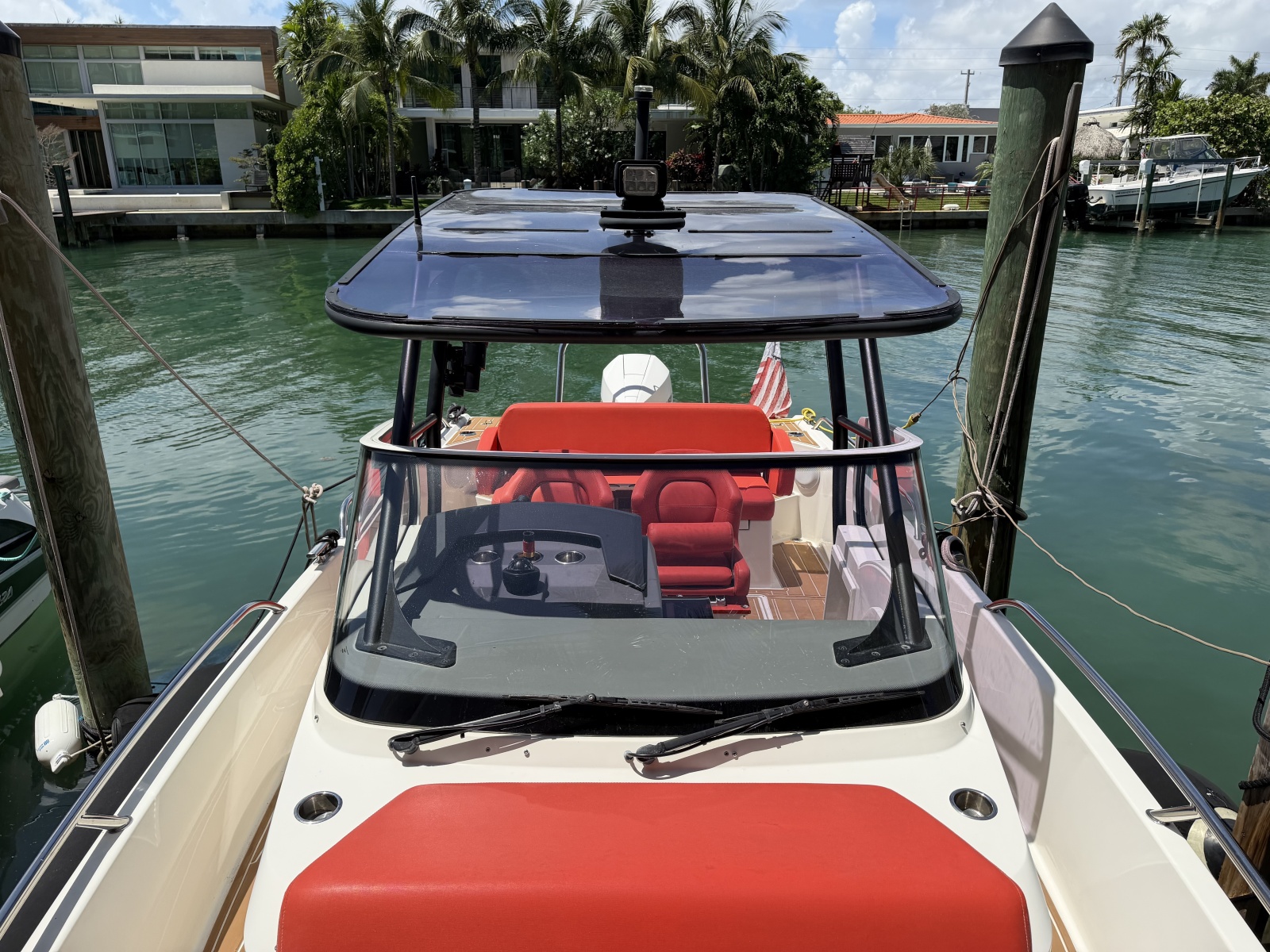 26' 2021 Nimbus Tender 8