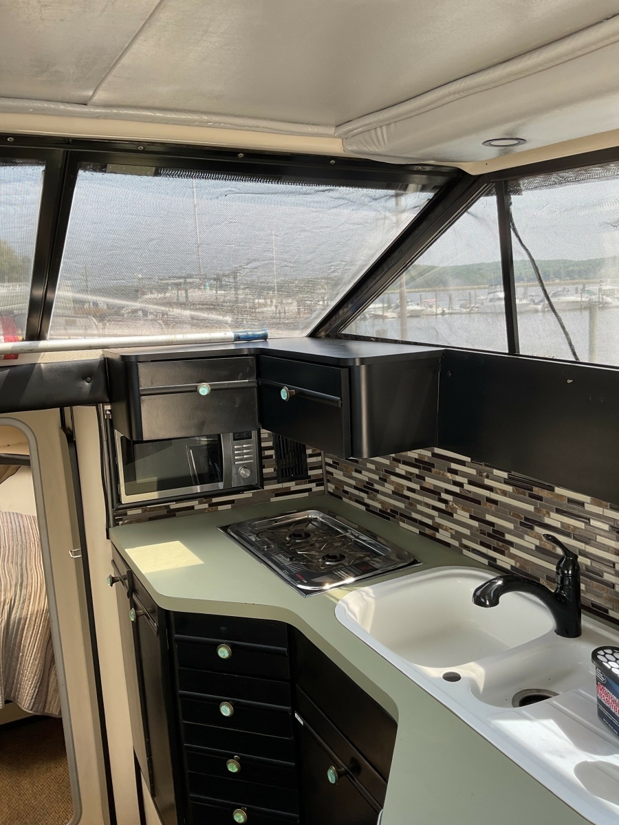 1988 Mainship Mediterranean