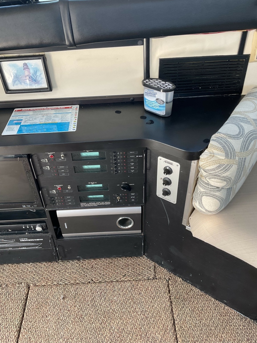 1988 Mainship Mediterranean