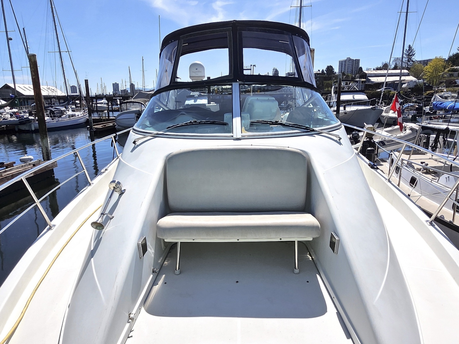40' 2007 Carver 36 Mariner