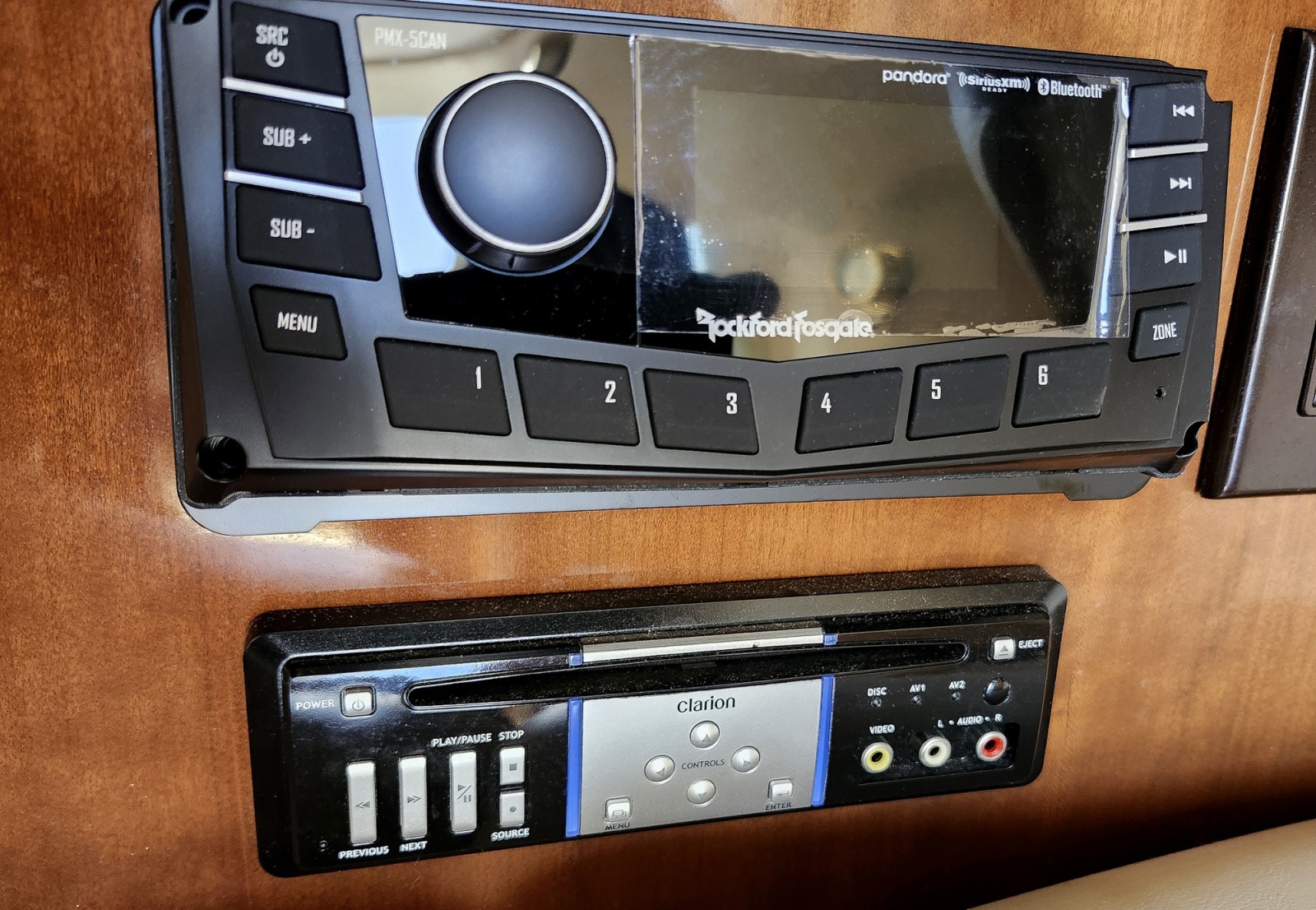 40' 2007 Carver 36 Mariner