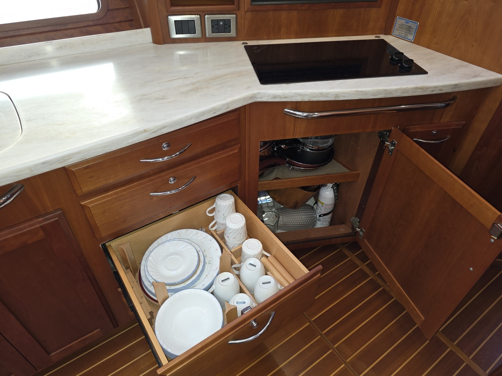 48ft Sabre Yacht For Sale