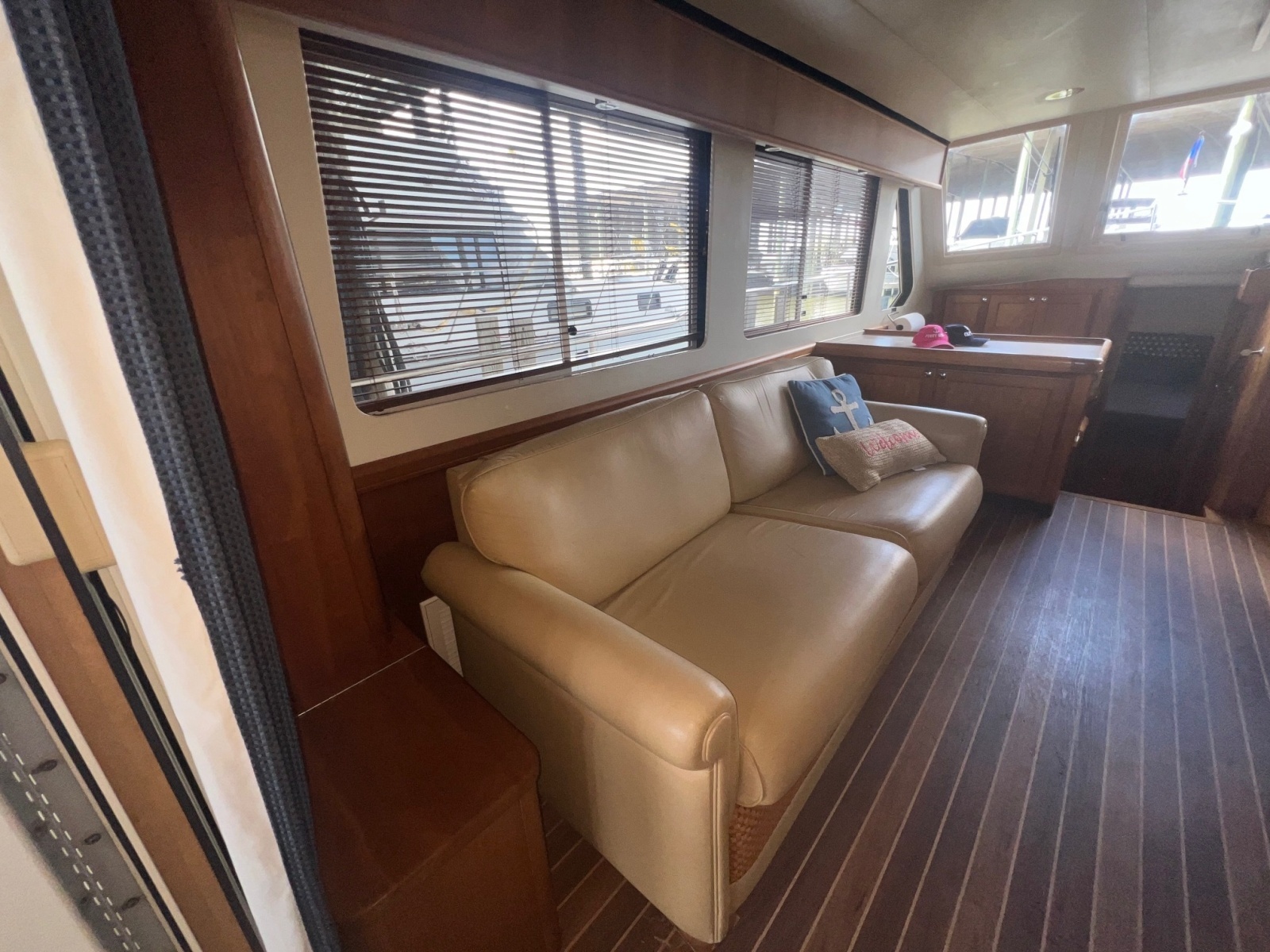 34ft Mainship Yacht For Sale