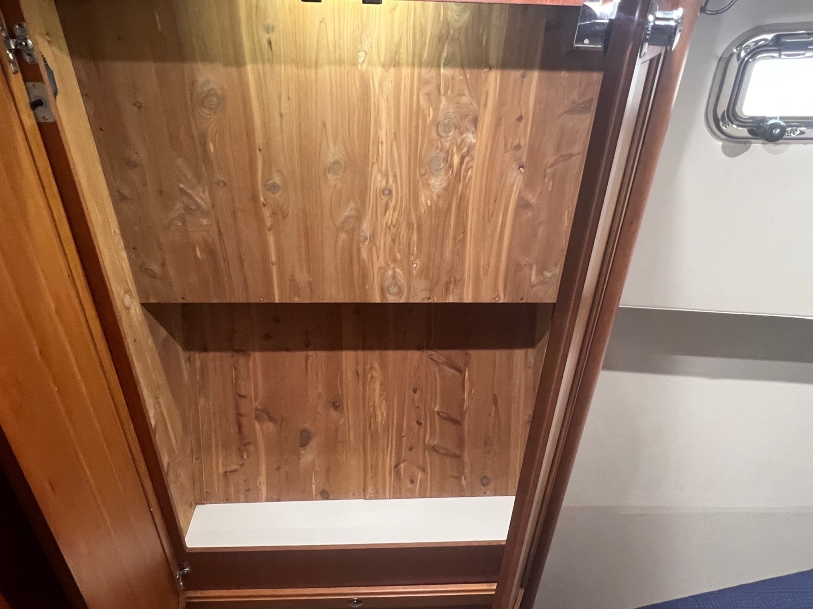 34ft Mainship Yacht For Sale