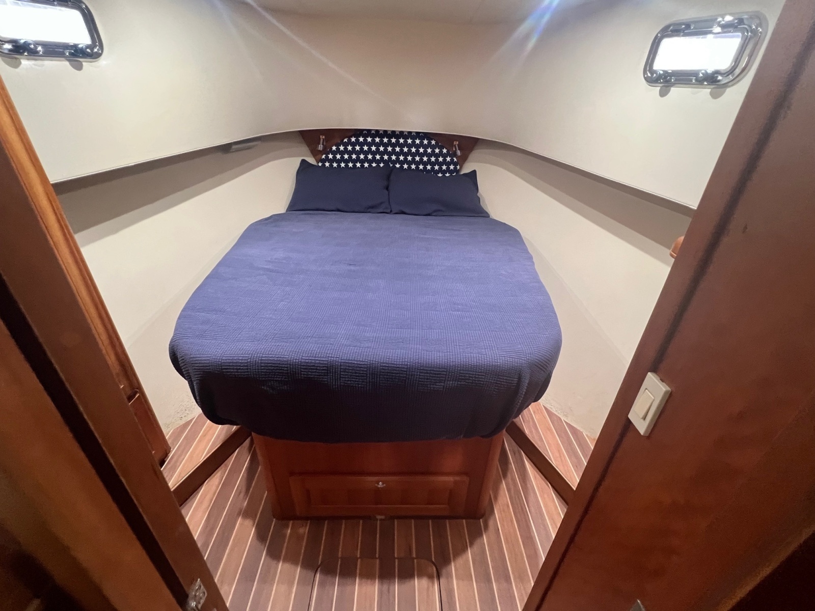 34ft Mainship Yacht For Sale