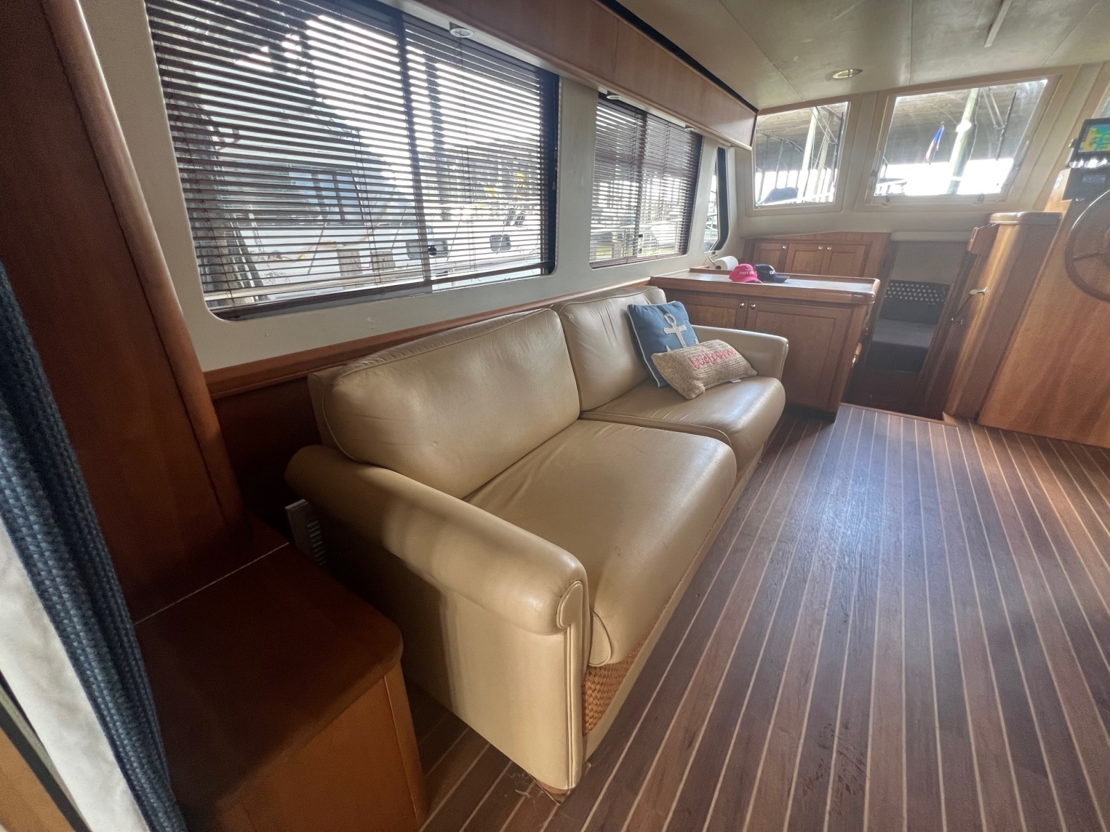 34ft Mainship Yacht For Sale