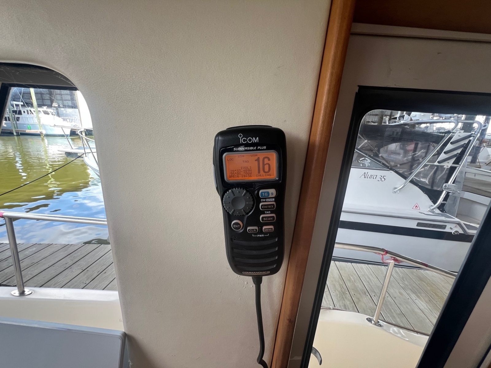 34ft Mainship Yacht For Sale