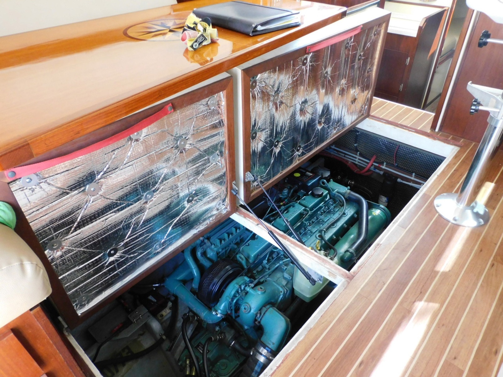 No Reel Hurry 31ft Camano Yacht For Sale