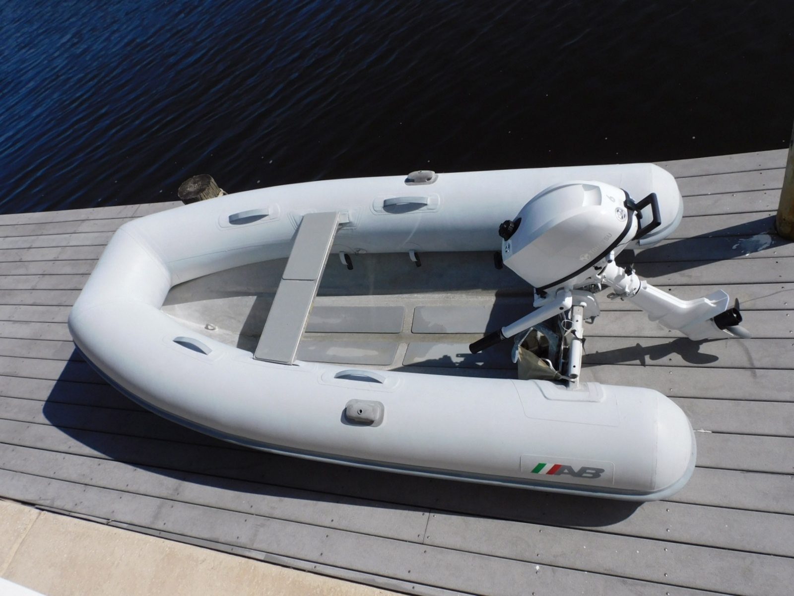 No Reel Hurry 31ft Camano Yacht For Sale