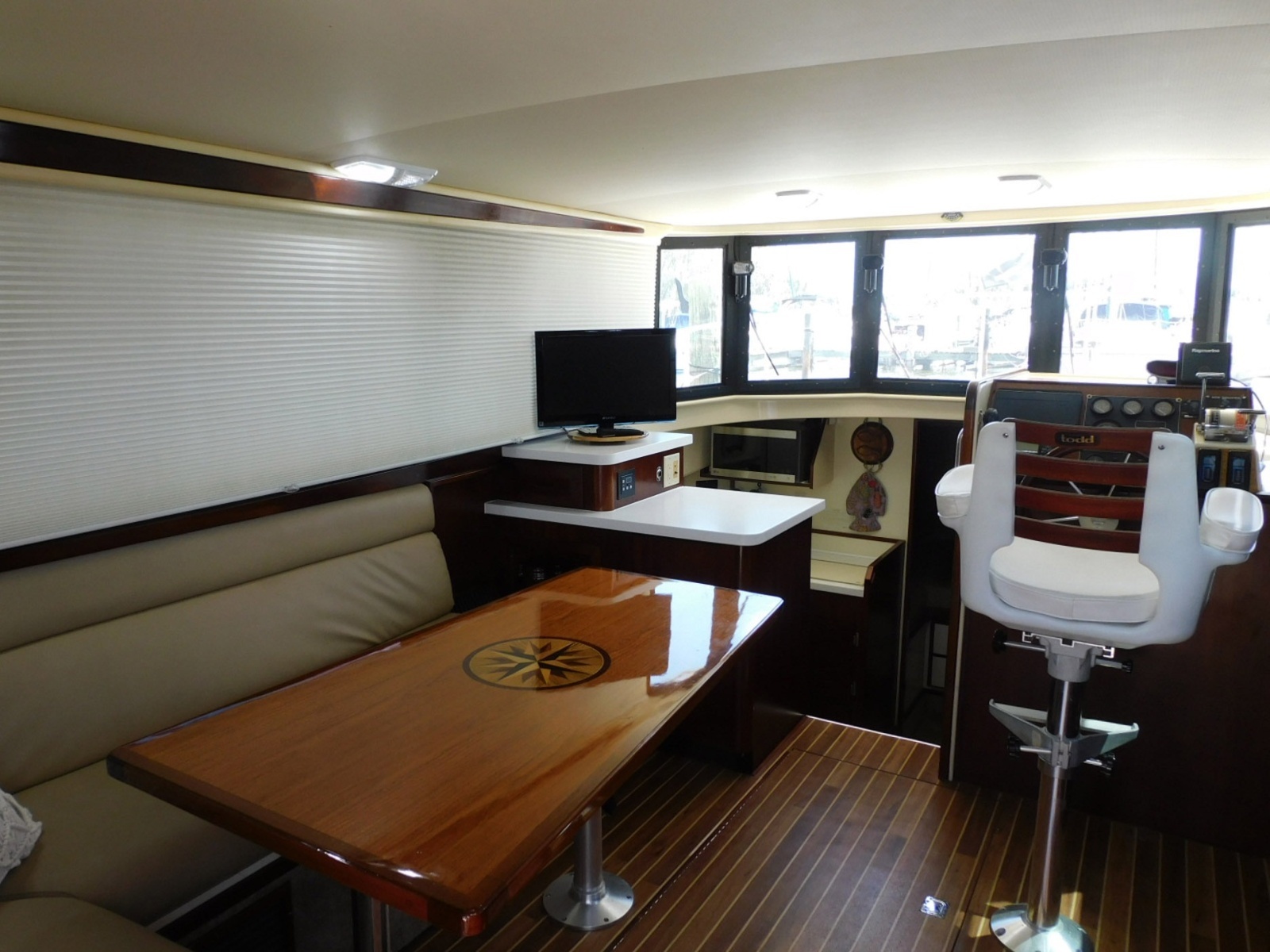 No Reel Hurry 31ft Camano Yacht For Sale