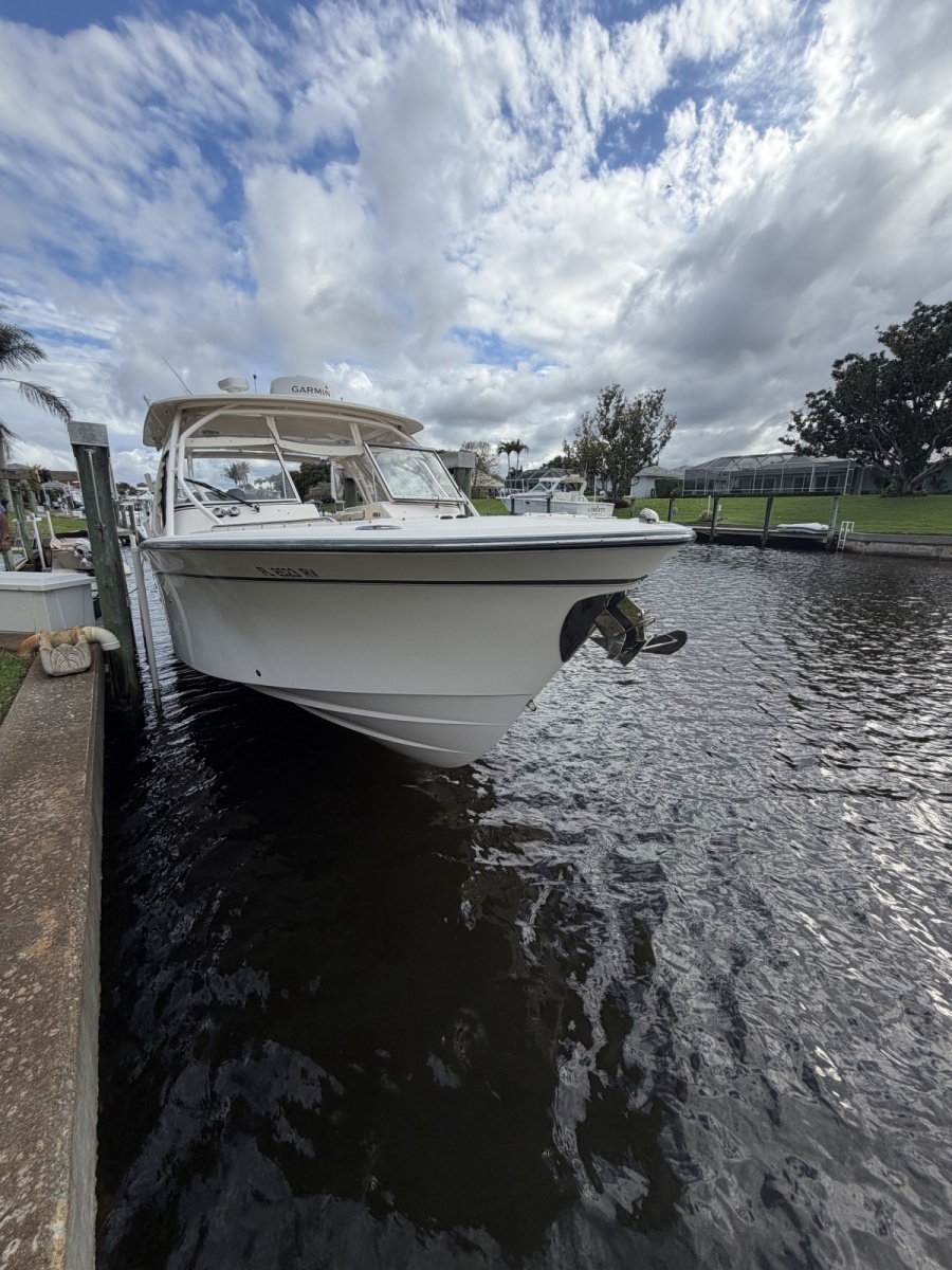 30ft Grady White Yacht For Sale