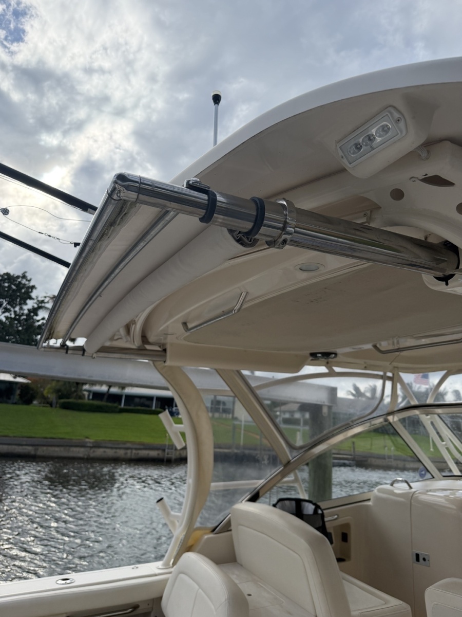 30ft Grady White Yacht For Sale