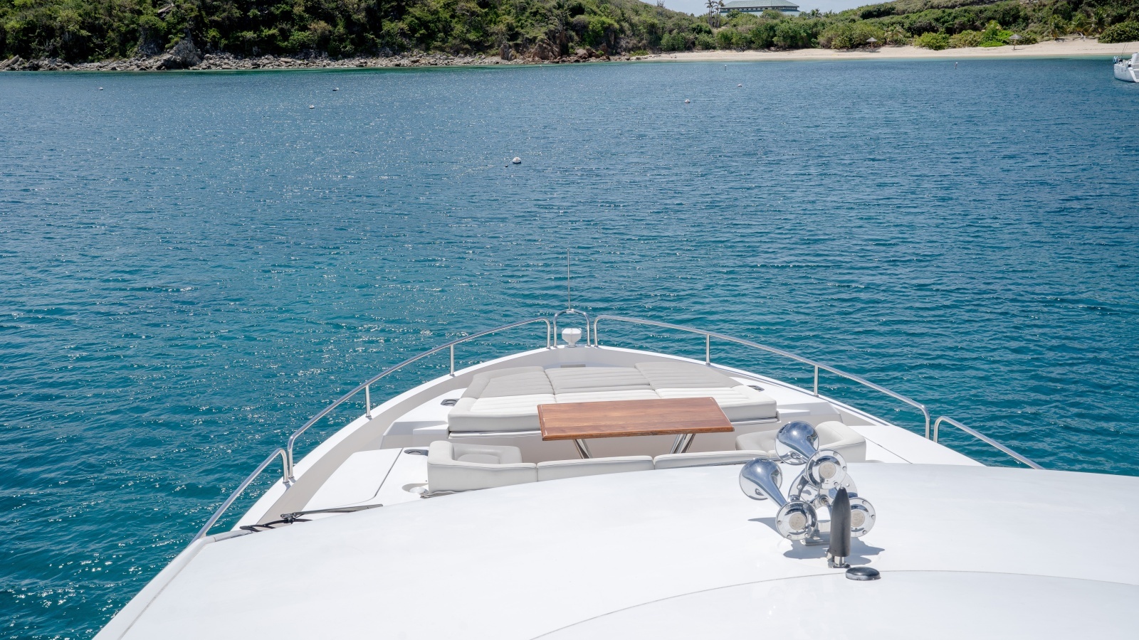 2017 Sunseeker 86 Yacht photo 113