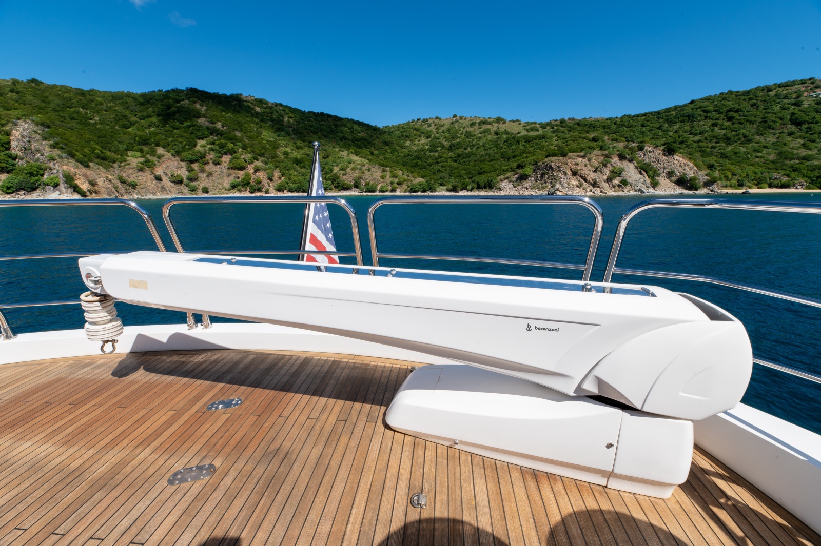 86' 2017 Sunseeker 86 Yacht