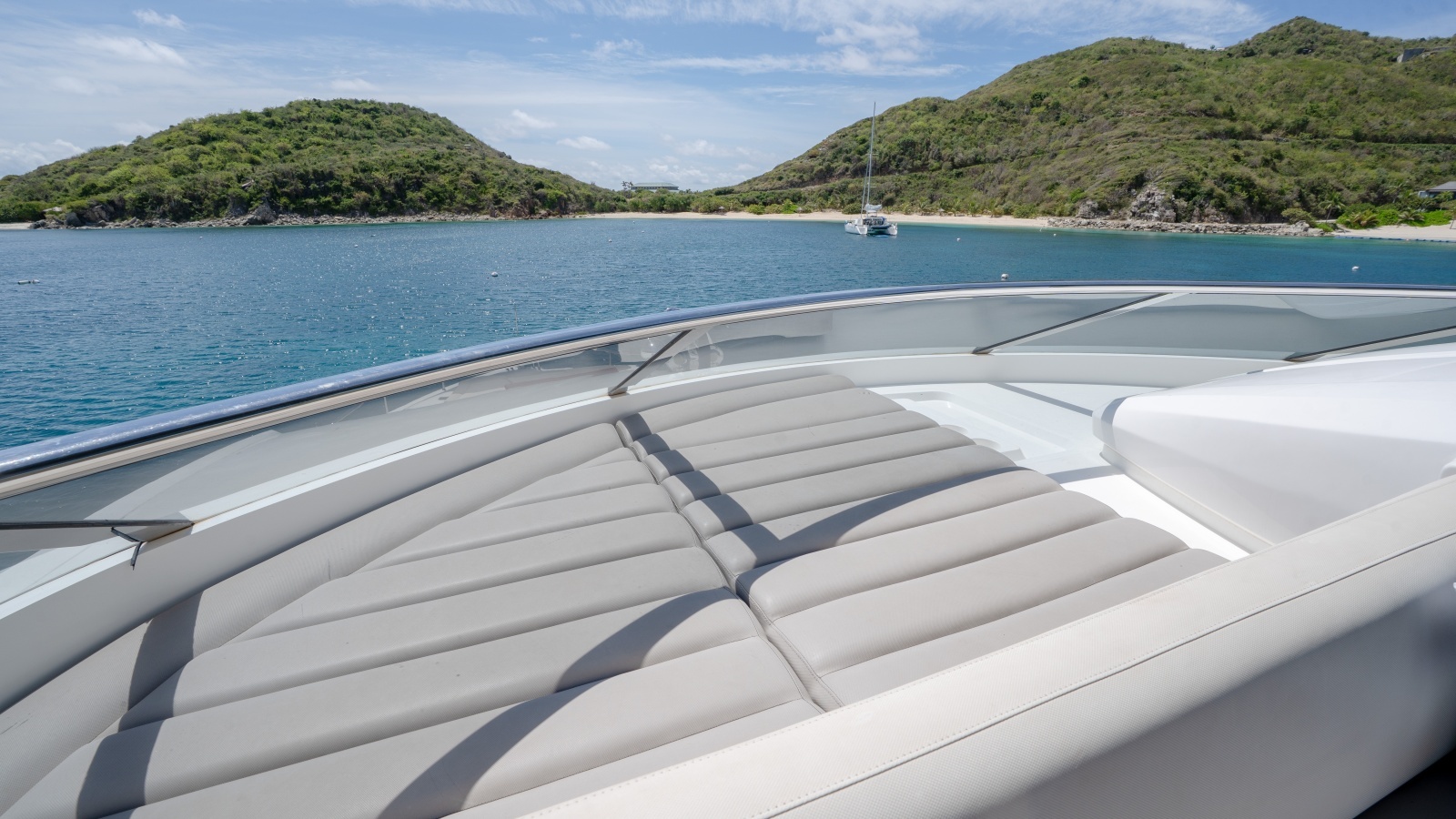 2017 Sunseeker 86 Yacht photo 112