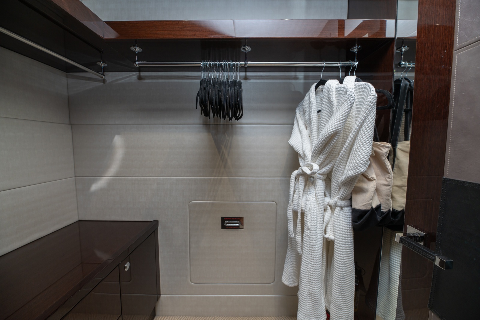 Synergy 86ft Sunseeker Yacht For Sale