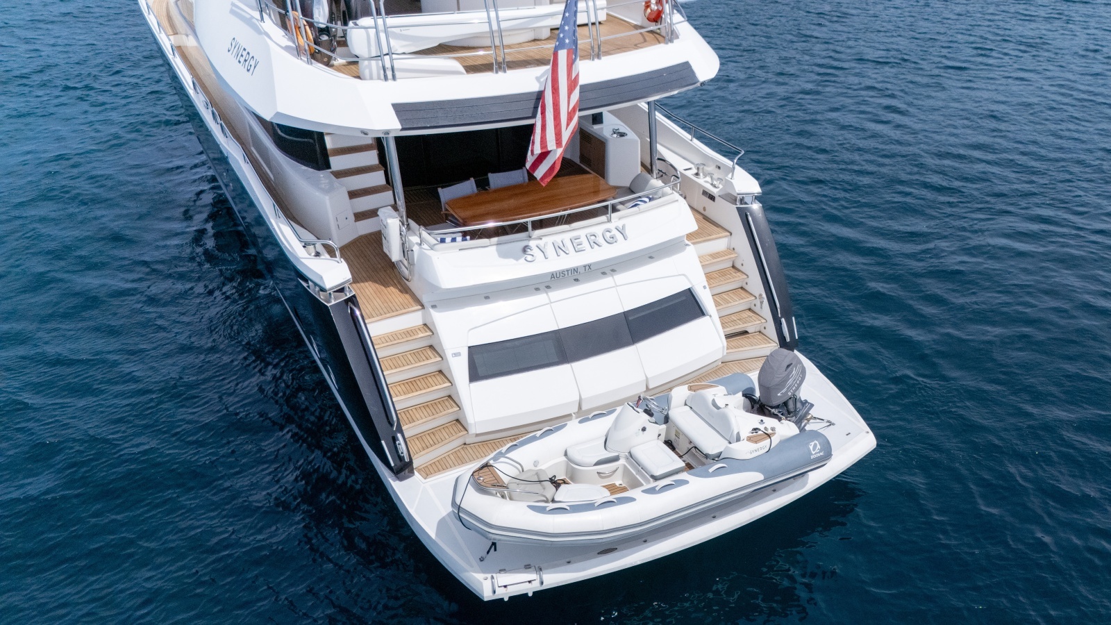2017 Sunseeker 86 Yacht photo 10