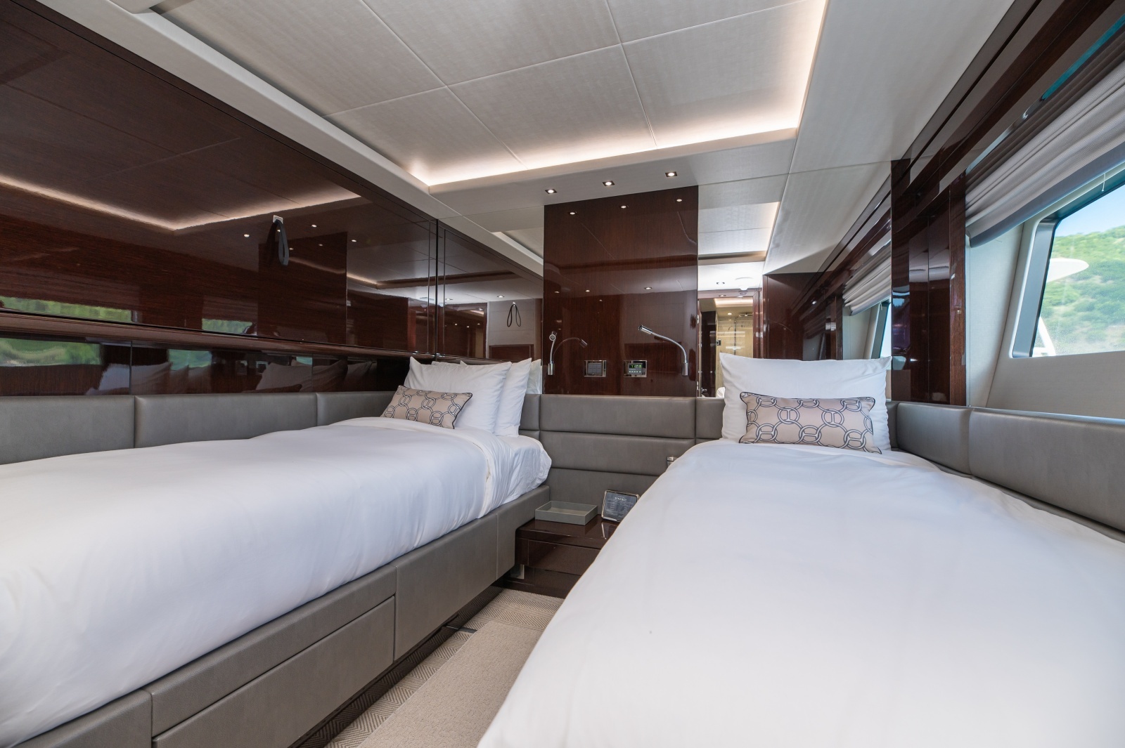 Synergy 86ft Sunseeker Yacht For Sale