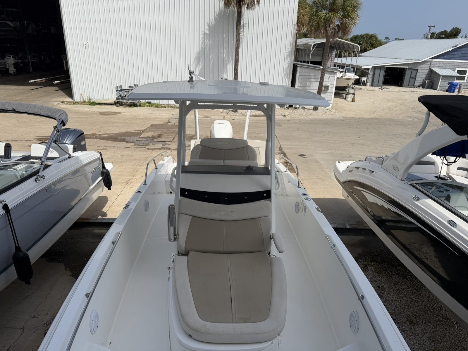 27ft Boston Whaler Yacht For Sale