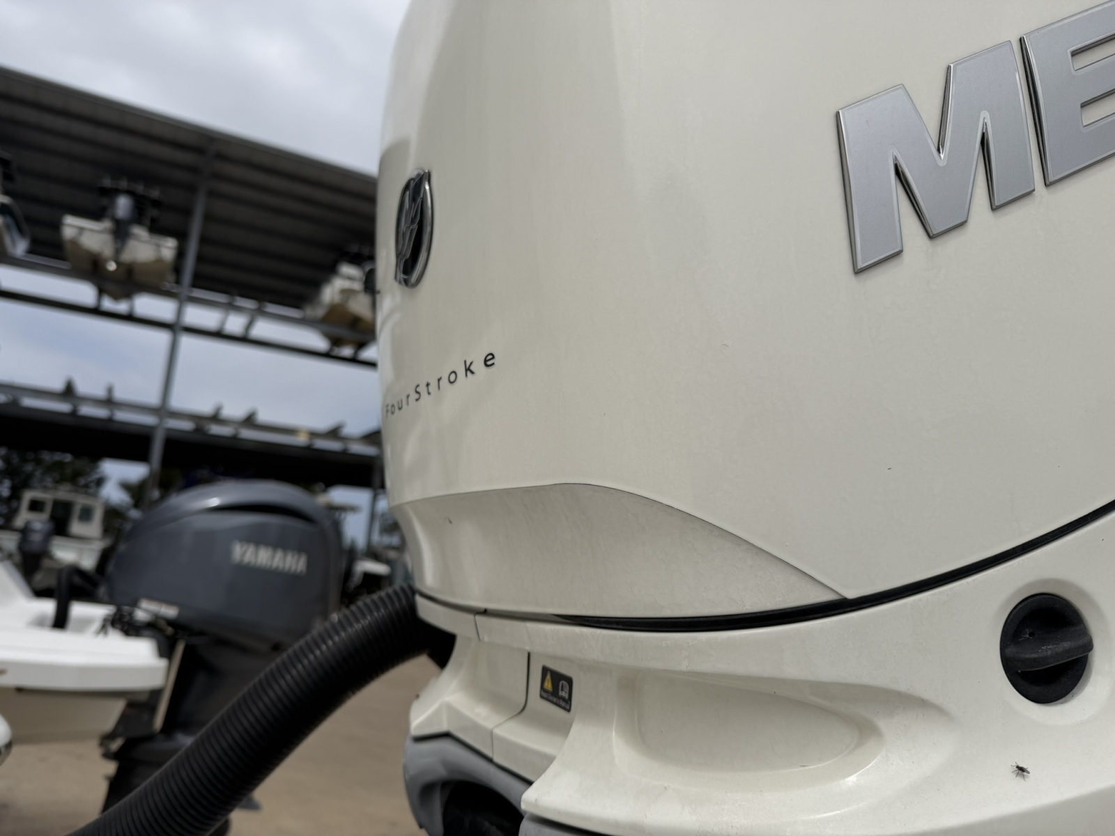 27ft Boston Whaler Yacht For Sale