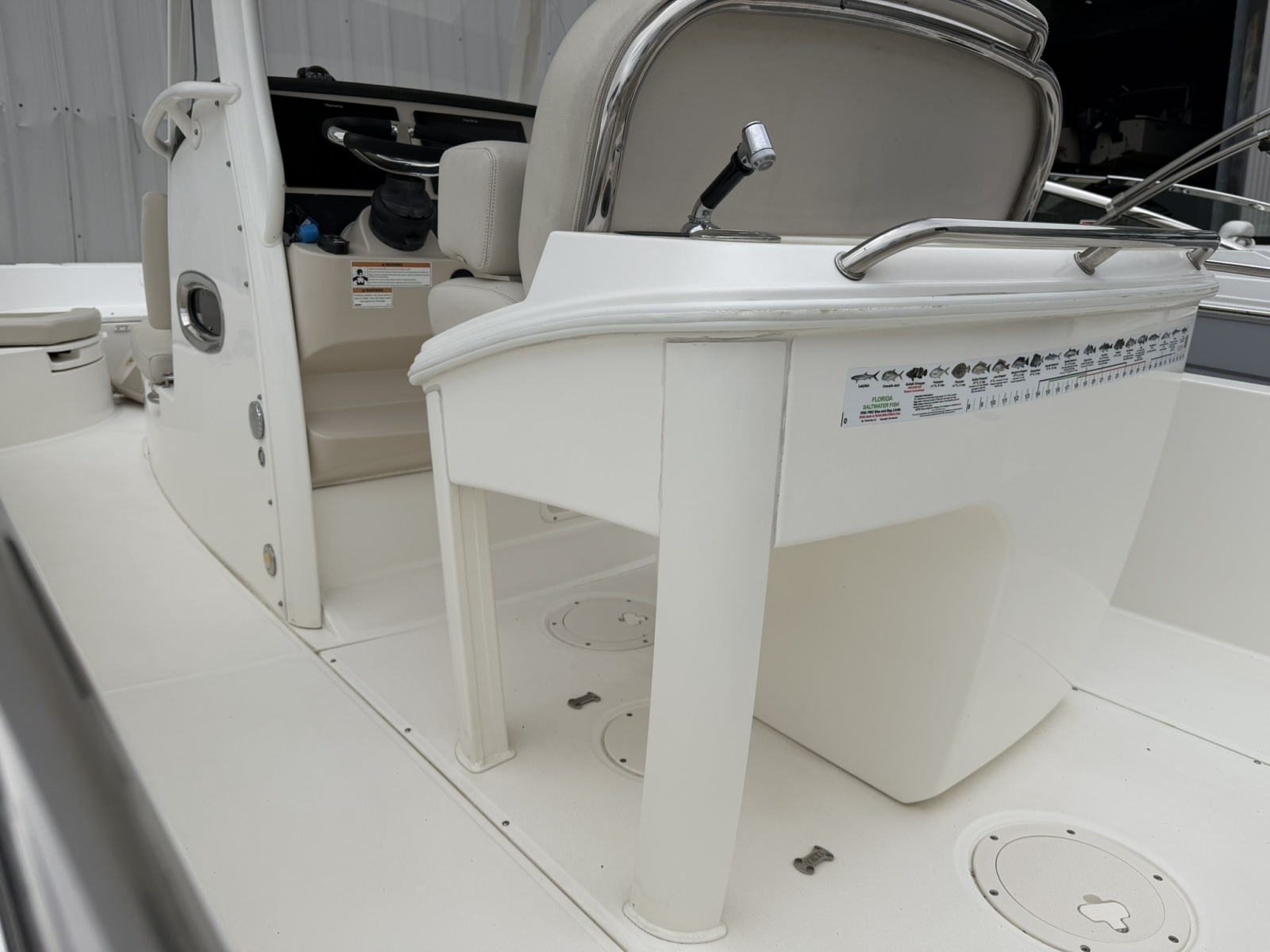 27ft Boston Whaler Yacht For Sale
