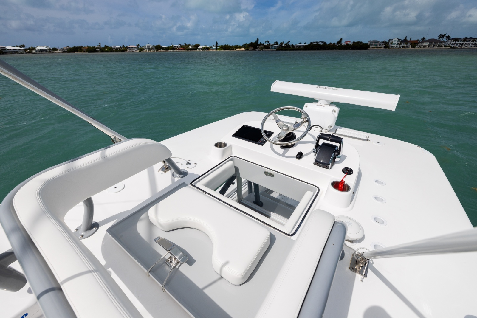 30ft SeaHunter Yacht For Sale