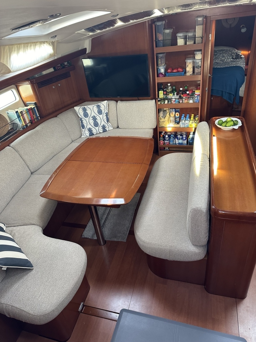 Roxxy 53ft Beneteau Yacht For Sale